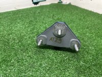 BMW / X5 / Петля багажника