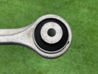 Audi / A4 / Рычаг подвески