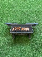 Chevrolet / Tahoe / Опора кпп