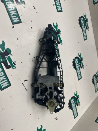 BMW / X1 / Ручка двери внешняя