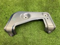 BMW / X5 / Кронштейн крыла