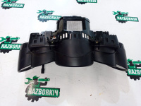 Porsche / Cayenne / Панель приборов