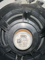 Audi / Q3 / Динамик двери