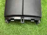 Mercedes-Benz / G 63 AMG / Подлокотник