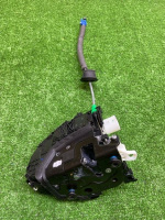 Audi / A5 / Замок двери