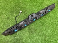 Ford / EXPLORER / Накладка крышки багажника