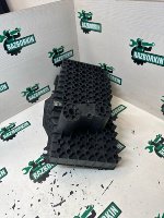 Ford / EXPLORER / Площадка АКБ