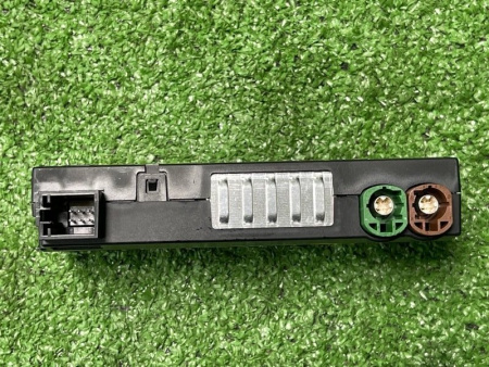 Audi / A6 / USB Разъем