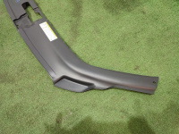 Audi / Q7 / Накладка замка капота