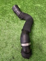 Audi / Q8 / Трубка радиатора