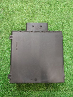 Audi / Q7 / Стабилизатор напряжения