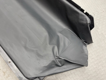 BMW / M6 / Отделение складного верха