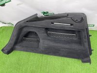 Audi / Q8 / Обшивка багажника