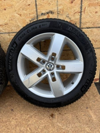 Volkswagen / Touareg / Комплект колес