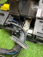 Volkswagen / Touareg / Блок предохранителей