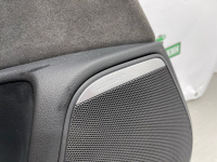 Audi / A6 / Обшивка двери