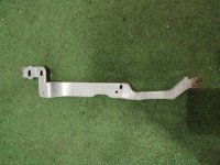 Audi / A6 / Кронштейн