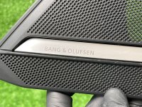 Audi / A6 / Накладка динамика