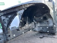 BMW / 7-Series / Лонжерон