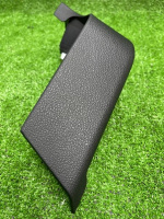 Audi / Q8 / Накладка стойки