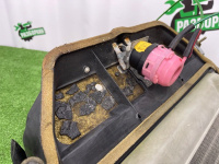 Mercedes-Benz / 190e / Корпус печки