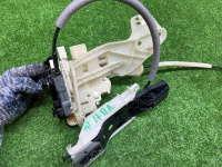 Volkswagen / Touareg / Замок двери комплект Volkswagen / Touareg / Замок двери комплект