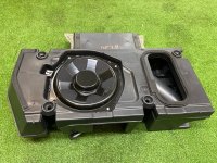 Land Rover / Range Rover / Сабвуфер