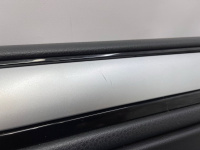 Volkswagen / Touareg / Обшивка двери