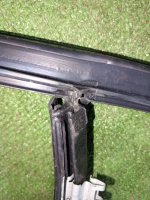 Land Rover / Range Rover Sport / Уплотнитель стекла двери