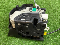 Audi / Q7 / Замок двери комплект