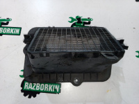 Audi / A5 / Воздухозаборник