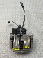 Audi / Q8 / Суппорт тормозной