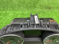 Volkswagen / Touareg / Панель приборов