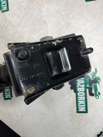 BMW / 5-Series / Противоударный демпфер