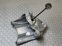 Audi / A6 / Кронштейн двигателя