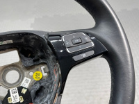 Volkswagen / Touareg / Руль