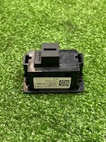 Audi / A5 / Кнопка крышки багажника