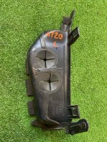 Audi / Q7 / Воздуховод радиатора