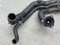 Volkswagen / Touareg / Патрубок радиатора