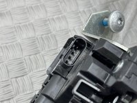 Mercedes-Benz / GLC 250d 4-matic / Замок багажника