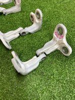 Land Rover / Range Rover / Петля двери