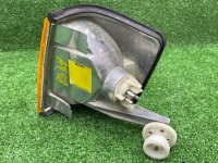 Mercedes-Benz / 190e / Поворотник