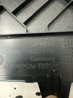 BMW / 1-Series / Обшивка стойки