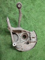 Audi / A6 / Кулак поворотный