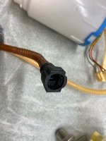 Volkswagen / Touareg / Насос топливный Volkswagen / Touareg / Насос топливный