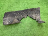 Volkswagen / Touareg / Подкрылок Volkswagen / Touareg / Подкрылок