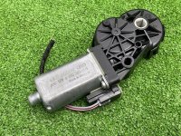 Volkswagen / Touareg / Моторчик регулировки сиденья