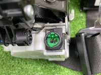 BMW / 7-Series / Ремни безопасности