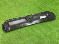 Audi / A4 / Накладка замка капота