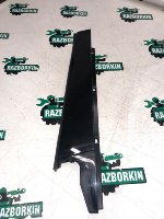 Audi / A4 / Накладка двери